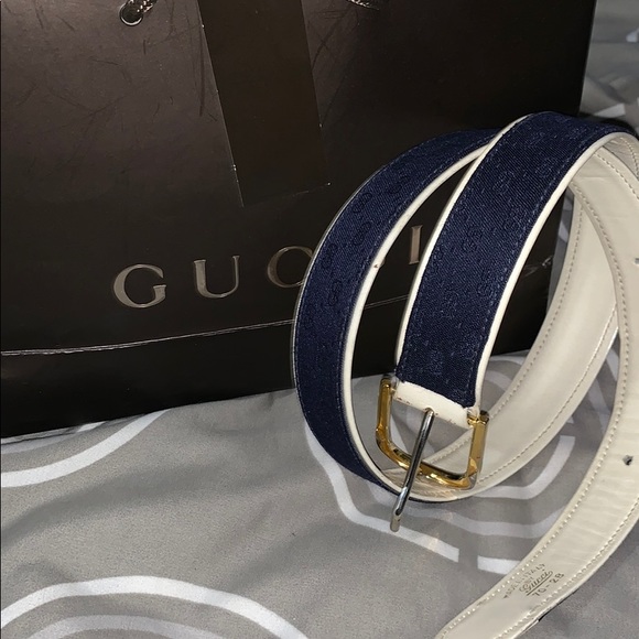 Gucci Accessories - 🌸Gucci Signature Women’s Belt - Size 28 -🌸